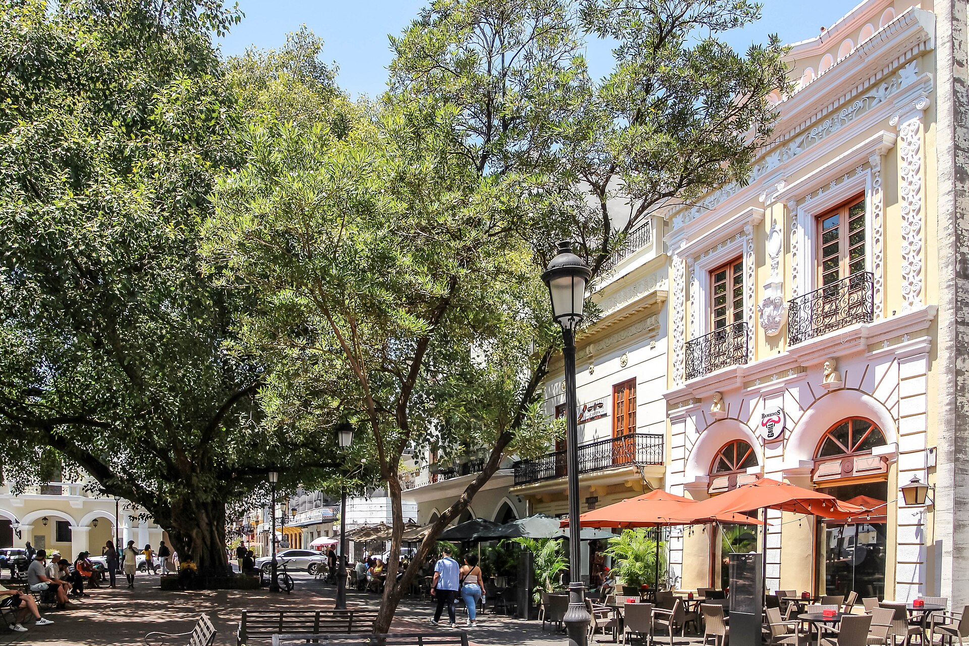 Restored colonial building in the Colonial Zone of Santo Domingo, mixed use with outdoor seating.